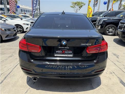 Used 2018 BMW 320i Sedan RWD image 5