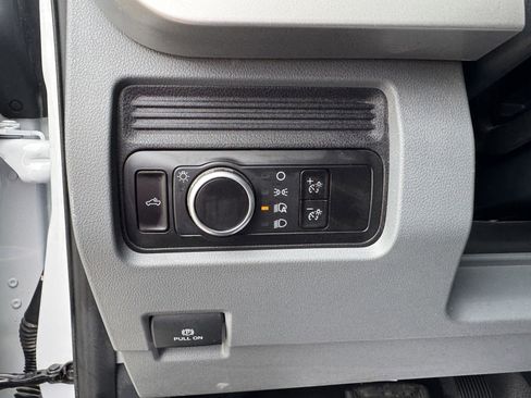 Used 2025 Ford F250 XL image 11