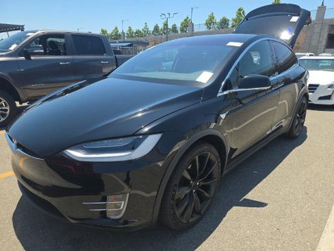 Used 2020 Tesla Model X Long Range AWD/4WD image 1