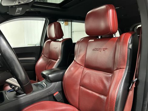 Used 2019 Dodge Durango SRT w/ Technology Group AWD/4WD image 28