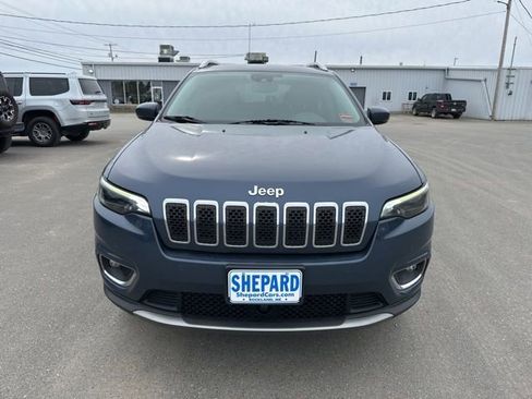 Used 2019 Jeep Cherokee Limited w/ Technology Group image 2