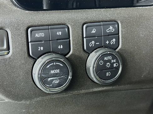 Used 2024 Chevrolet Silverado 3500 High Country w/ High Country Premium Package AWD/4WD image 14