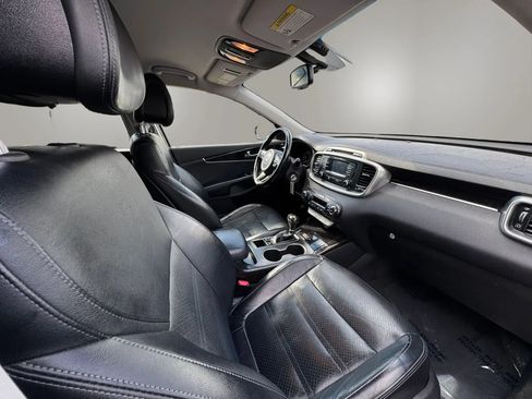 Used 2016 Kia Sorento EX FWD image 15
