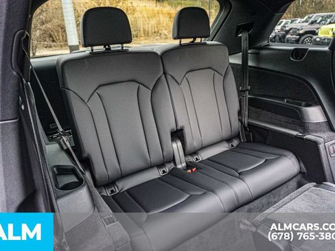Used 2025 Audi Q7 3.0T Premium Plus AWD/4WD image 22