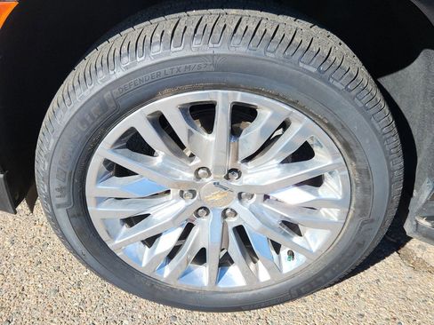 Used 2023 Chevrolet Tahoe LS image 31