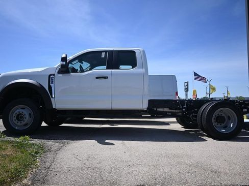 New 2026 Ford F550 4x4 Supercab Super Duty image 4