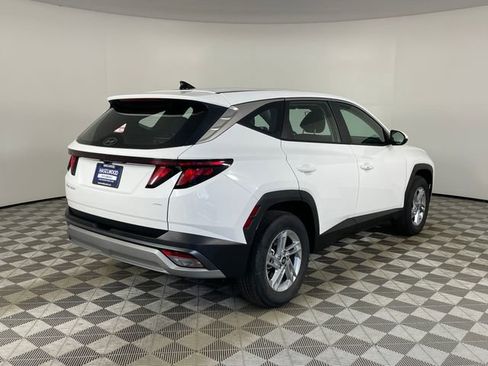Used 2026 Hyundai Tucson SE AWD/4WD image 23
