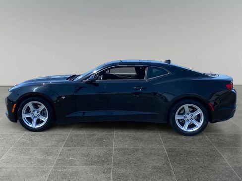 Used 2023 Chevrolet Camaro LT RWD image 2
