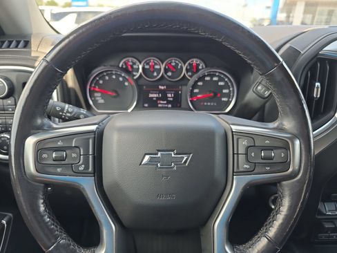 Used 2022 Chevrolet Silverado 1500 RST w/ Convenience Package II AWD/4WD image 18
