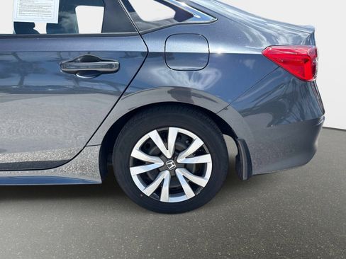 Used 2024 Honda Civic LX image 9