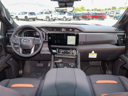 New 2026 GMC Sierra 1500 AT4 w/ AT4 Premium Package AWD/4WD image 12