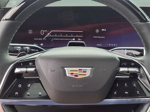 Certified 2026 Cadillac Escalade ESV Sport w/ LPO, ONYX Package AWD/4WD image 25