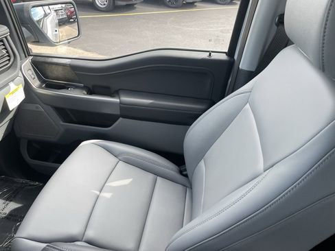 New 2025 Ford F150 Lightning Flash image 20