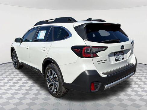 Used 2022 Subaru Outback Limited XT AWD/4WD image 7
