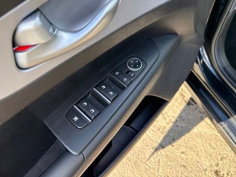 Used 2024 Kia Forte LXS image 12