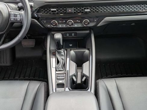 Used 2025 Honda Accord EX-L image 15