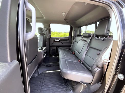 Certified 2023 GMC Sierra 1500 SLT w/ SLT Premium Package AWD/4WD image 19