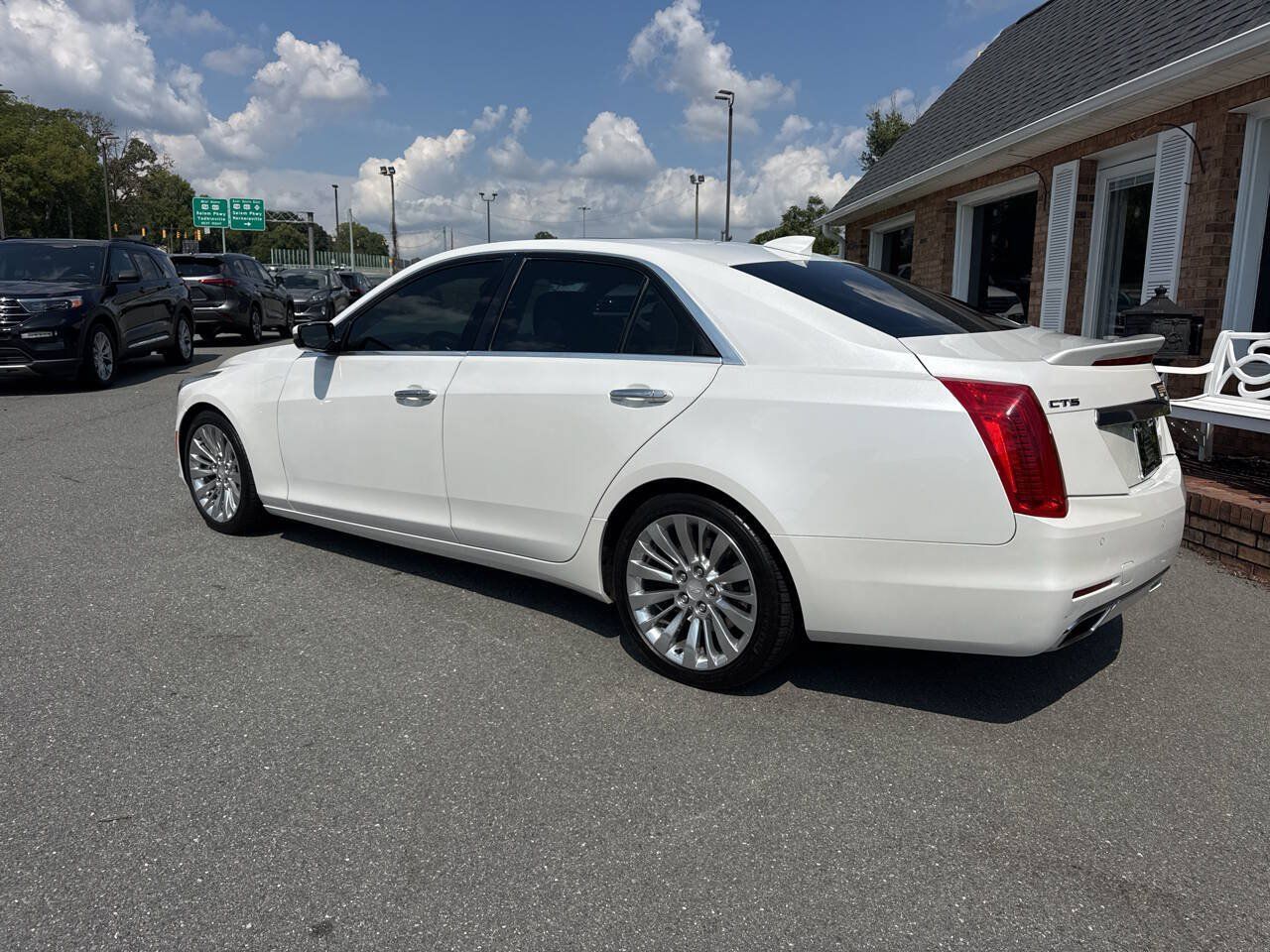 Used 2016 Cadillac CTS Luxury RWD image 14