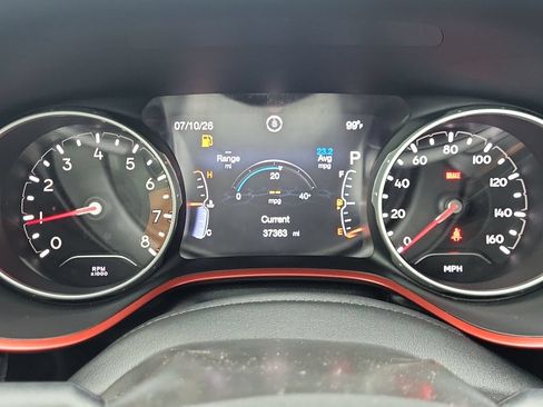 Used 2019 Jeep Compass Trailhawk w/ Cold Weather Group AWD/4WD image 25