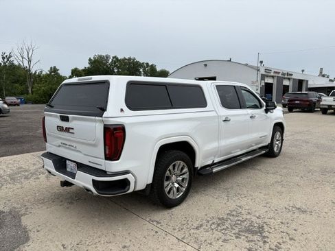 Used 2023 GMC Sierra 1500 Denali AWD/4WD image 4
