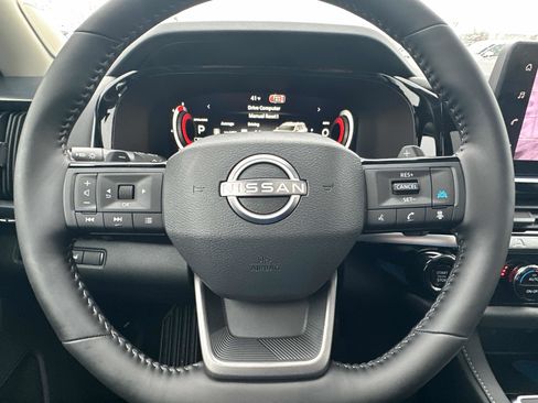 New 2026 Nissan Pathfinder SL AWD/4WD image 40