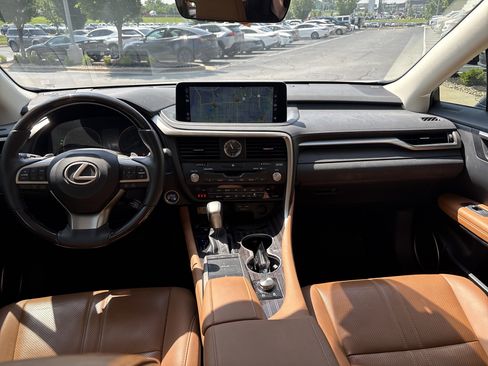 Used 2022 Lexus RX 450h AWD w/ Luxury Package image 29
