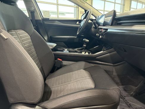 Used 2025 Kia K5 LXS FWD image 24