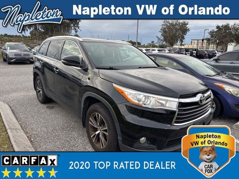 Used 2016 Toyota Highlander XLE image 7