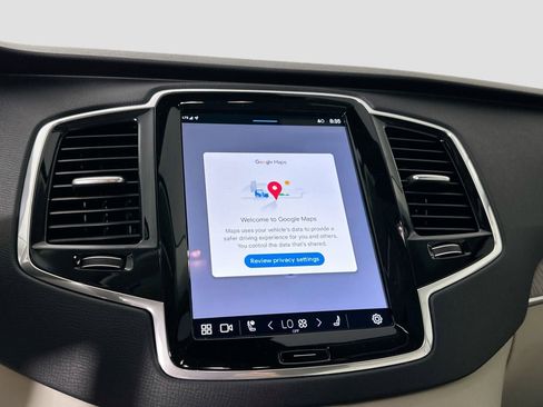 New 2025 Volvo XC90 T8 Plus w/ Protection Package Premier image 11