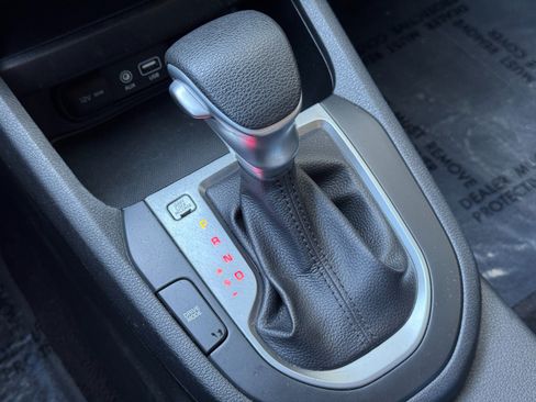 Used 2021 Kia Forte LXS FWD image 26