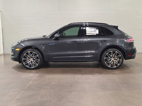 New 2026 Porsche Macan AWD/4WD image 2
