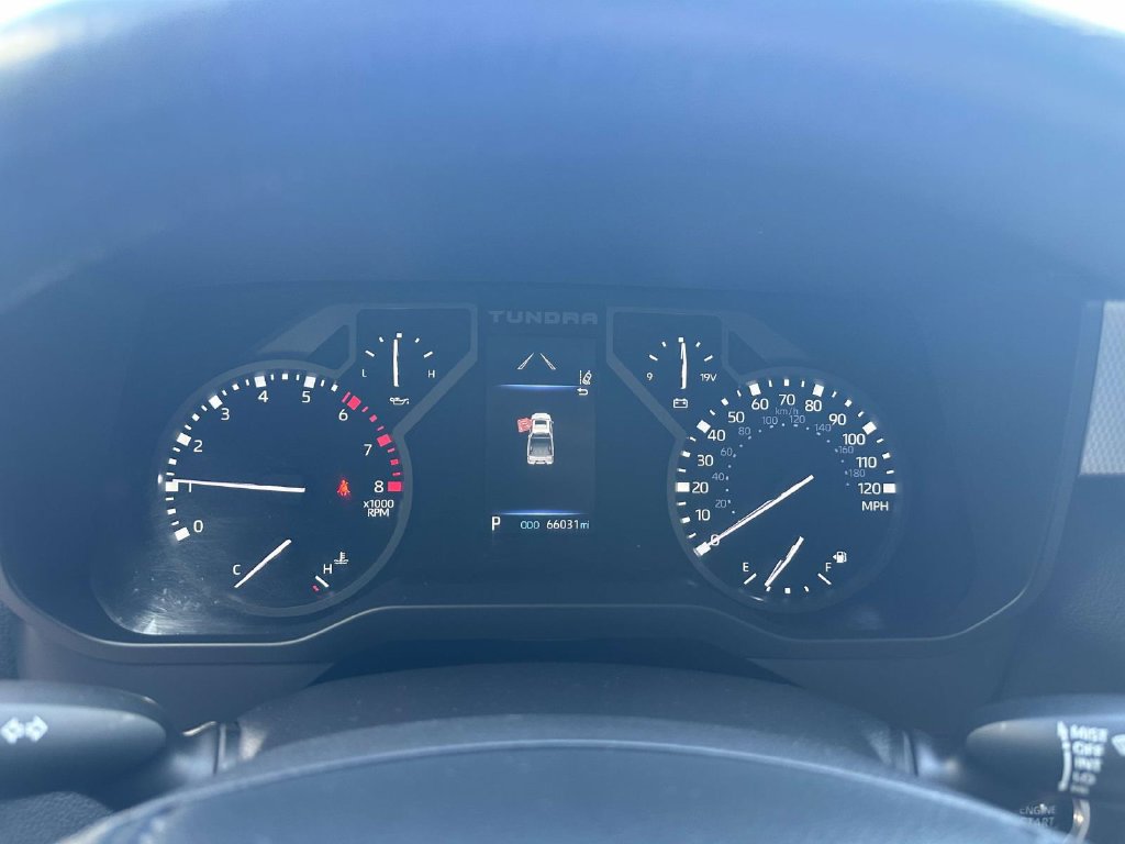 Used 2022 Toyota Tundra Limited w/ Power Package AWD/4WD image 28