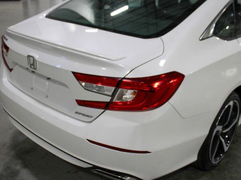 Used 2020 Honda Accord Sport image 20