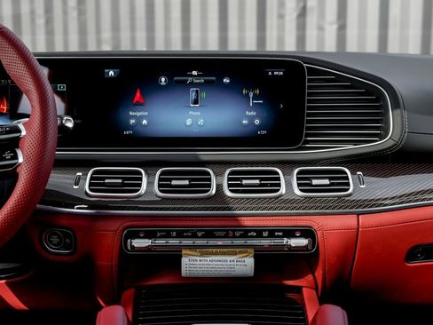 New 2026 Mercedes-Benz GLS 63 AMG 4MATIC image 28