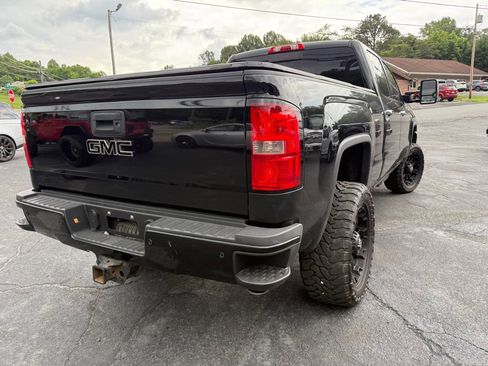 Used 2016 GMC Sierra 2500 Denali w/ Duramax Plus Package AWD/4WD image 57