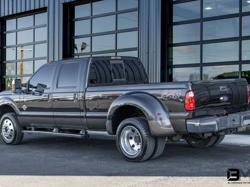 Used 2015 Ford F350 Lariat w/ Chrome Package image 6