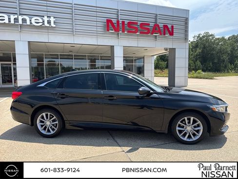 Used 2021 Honda Accord LX image 5