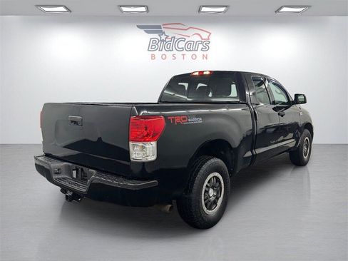 Used 2010 Toyota Tundra 4x4 Double Cab image 4