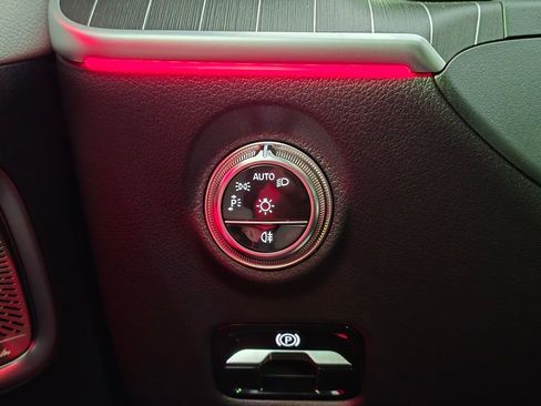 Used 2026 Mercedes-Benz C 300 4MATIC Sedan image 24