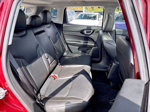 Used 2022 Jeep Compass Trailhawk w/ Trailhawk Elite Group image 32