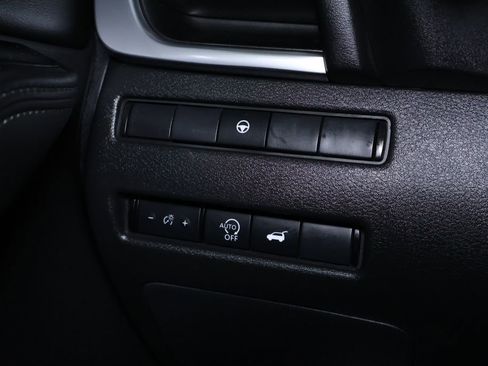 Used 2024 Nissan Rogue SV image 26