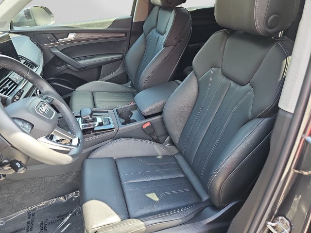 Used 2024 Audi Q5 e Premium Plus AWD/4WD image 19