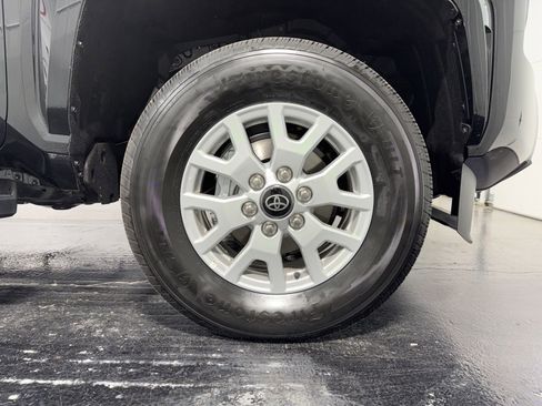 New 2026 Toyota Tacoma SR5 AWD/4WD image 9