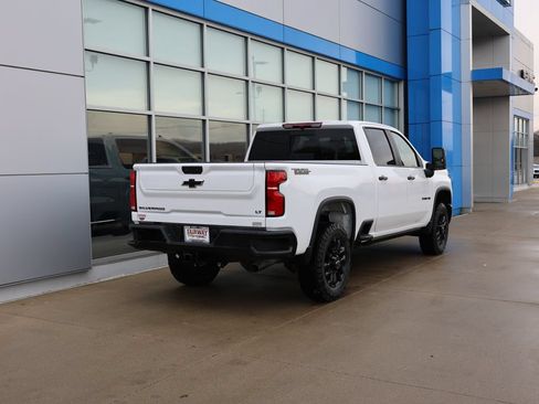 Used 2026 Chevrolet Silverado 2500 LT w/ Trail Boss Package AWD/4WD image 3