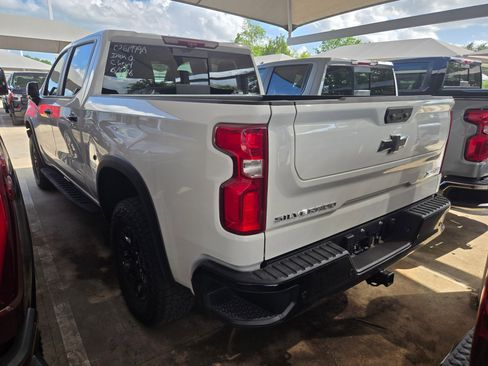 Certified 2025 Chevrolet Silverado 1500 ZR2 w/ Technology Package AWD/4WD image 7