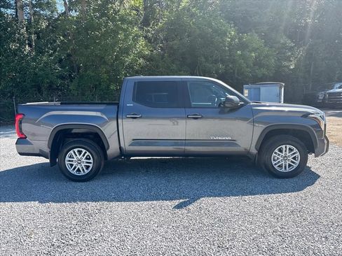 Used 2025 Toyota Tundra SR5 AWD/4WD image 9