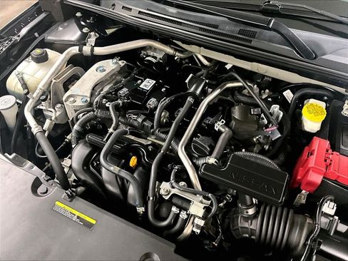 Used 2024 Nissan Sentra SV FWD image 33