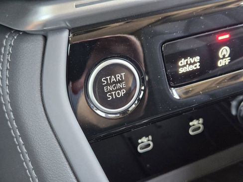 New 2025 Audi Q5 Prestige image 24