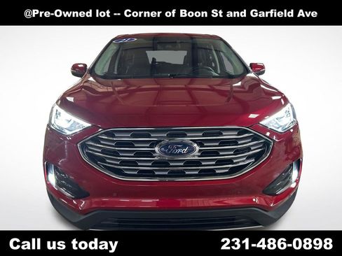 Used 2021 Ford Edge Titanium AWD/4WD image 8