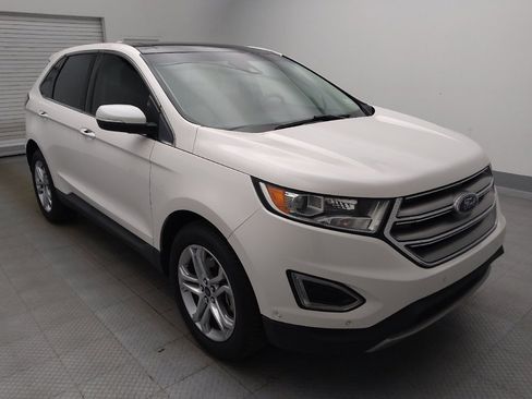 Used 2017 Ford Edge Titanium w/ Equipment Group 302A FWD image 13